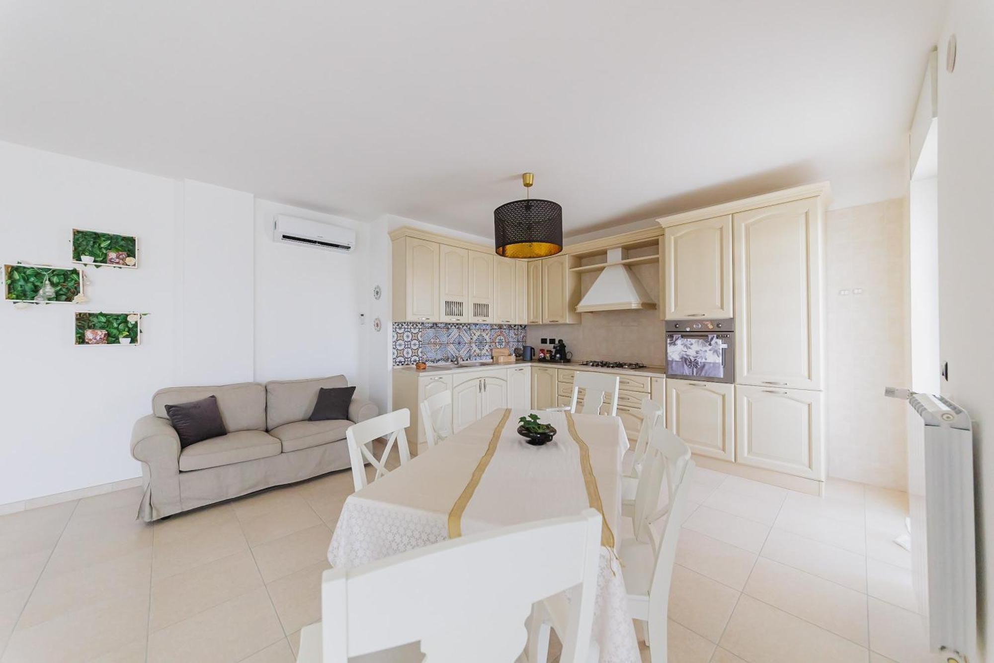 Swamyhome Aereoportobaripalese Bitonto Exterior foto